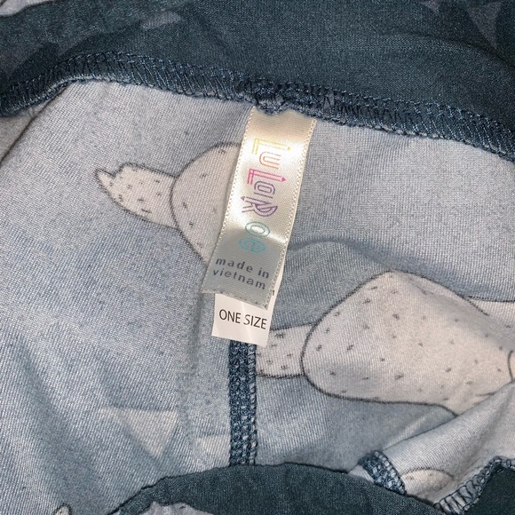 Lularoe legging - Picture 3 of 3